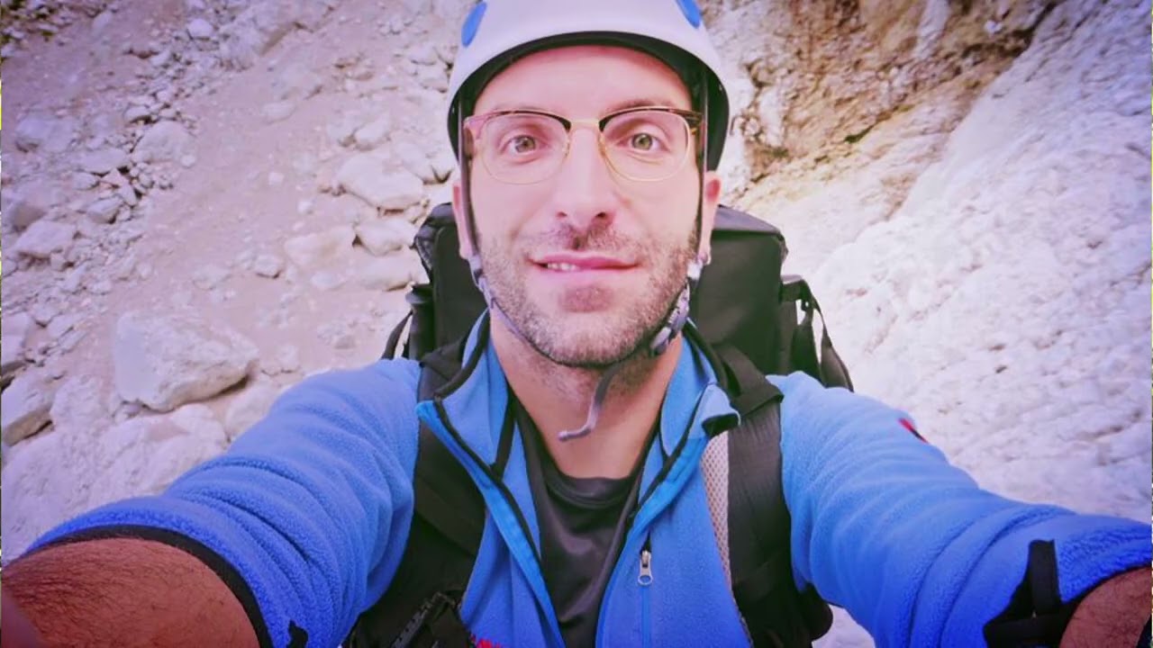 Alpinisti dispersi in Nepal, gli sherpa cercano ancora – 09/11/2025