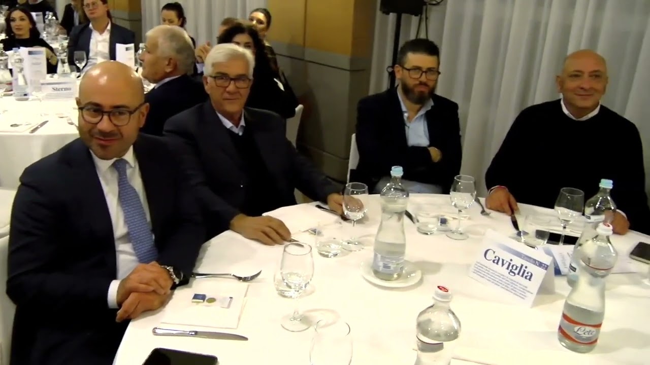 L’ortopedico Enzo Bianchi è andato in pensione: grande festa a Venafro – 09/11/2025