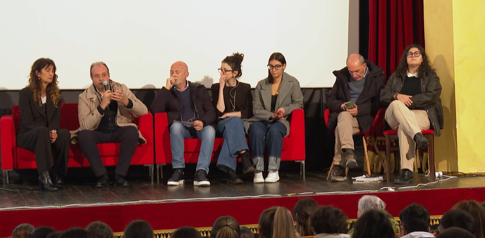 Guglionesi, incontro su sessualità: in Molise 300 ragazze scelgono aborto – 01/12/2025