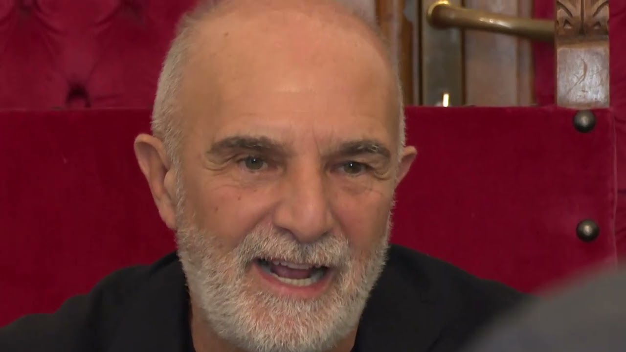 Privato: [ID: m6T0iU0lNlo] Youtube Automatic