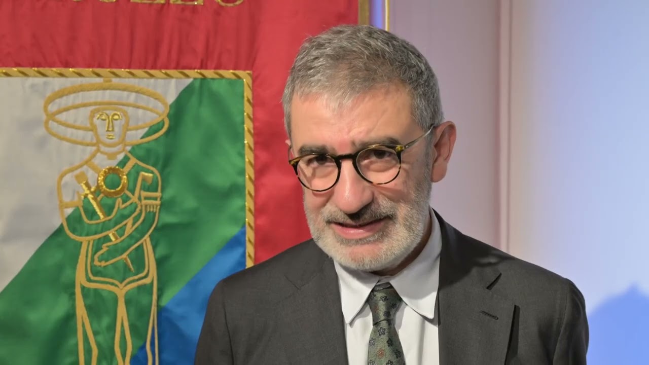 Privato: [ID: mt5Q2wS1awE] Youtube Automatic