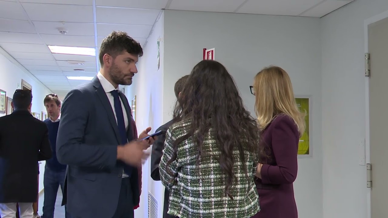 Privato: [ID: XRBVi_xwtbY] Youtube Automatic