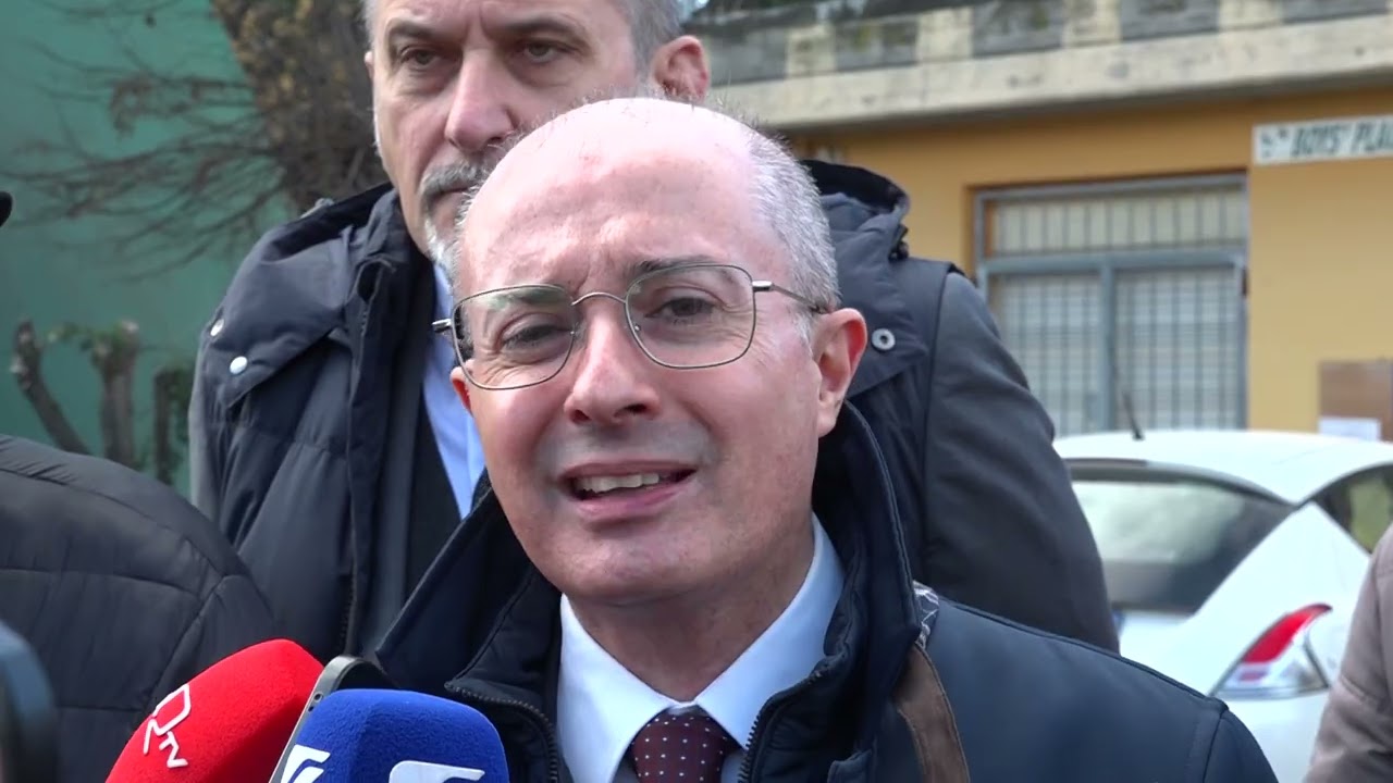 Privato: [ID: 4HL9F7uQ1W4] Youtube Automatic