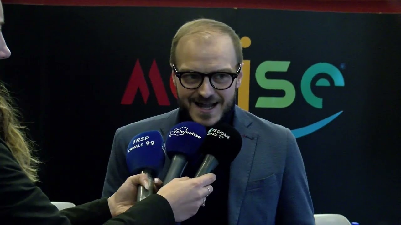 Privato: [ID: A7as6UQehEU] Youtube Automatic