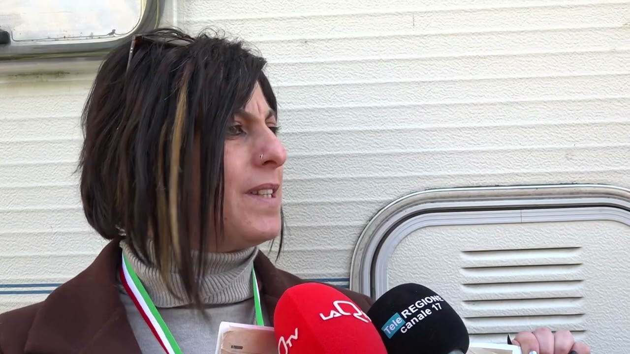 Casa nel bosco di Palmoli, manifestanti in presidio: «Rivedere norme su minori» – 18/01/2026