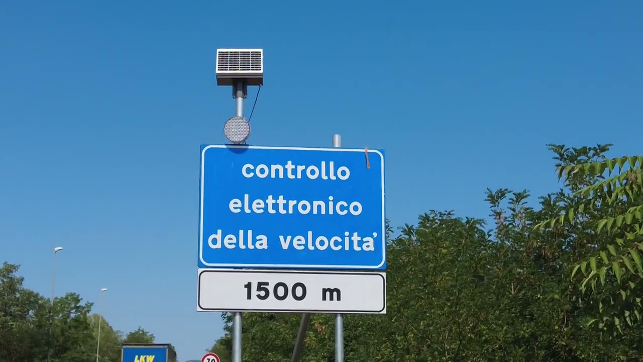 Privato: [ID: 8bVzdcxnf94] Youtube Automatic