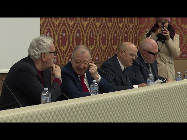 Privato: [ID: ee-II_VB6ys] Youtube Automatic