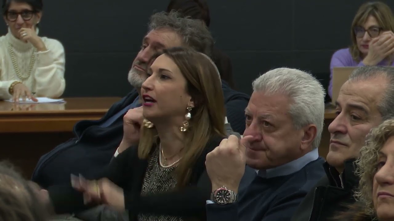 Privato: [ID: Npl4Rccp8vM] Youtube Automatic