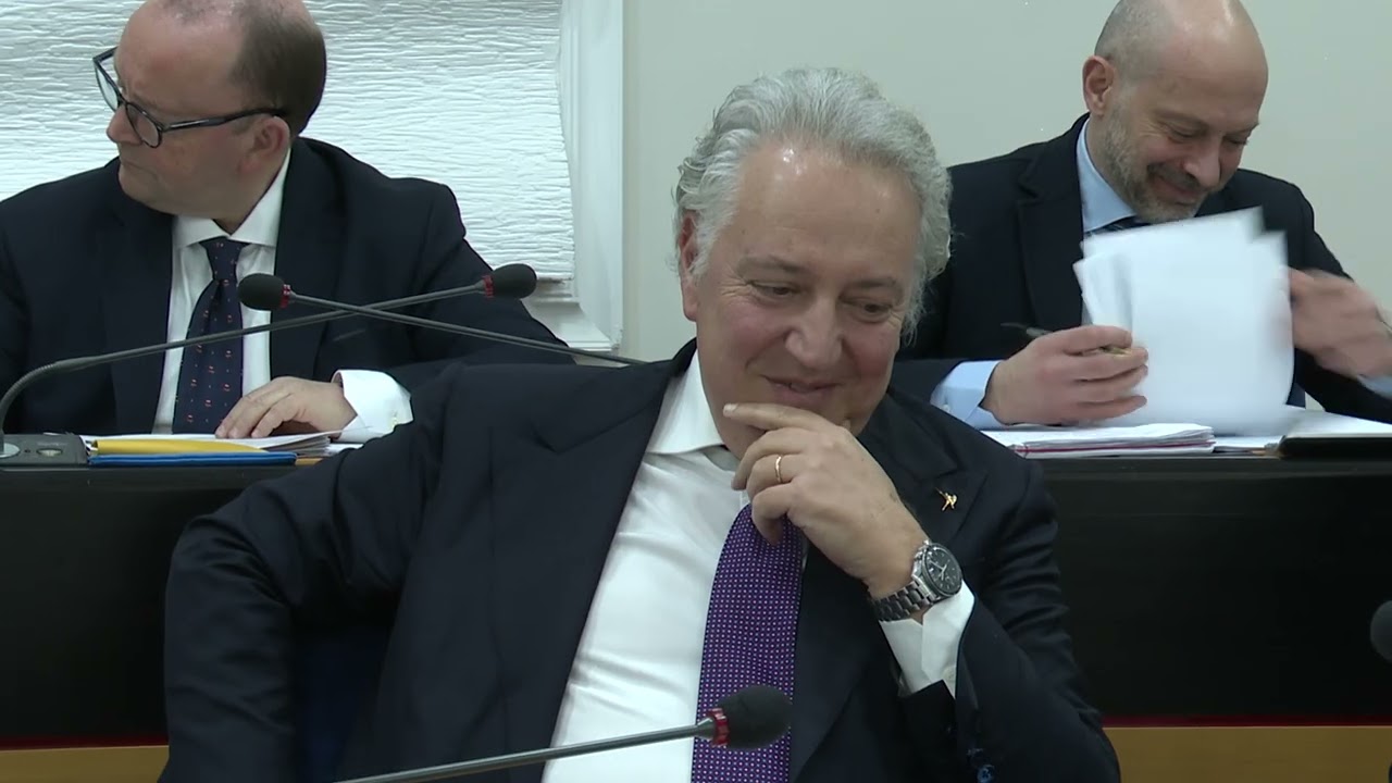 Privato: [ID: OqkU5-Kp2O8] Youtube Automatic