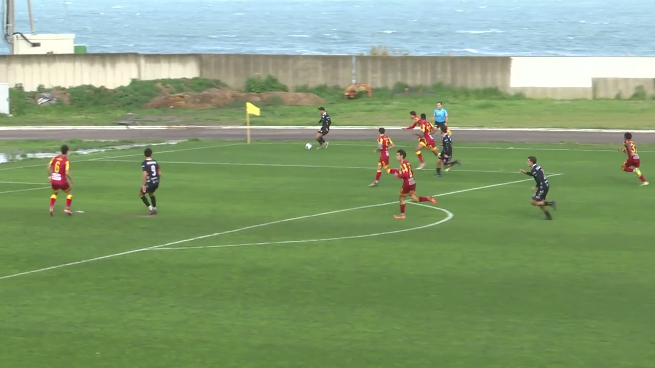 Privato: [ID: URg7OdgYZj8] Youtube Automatic