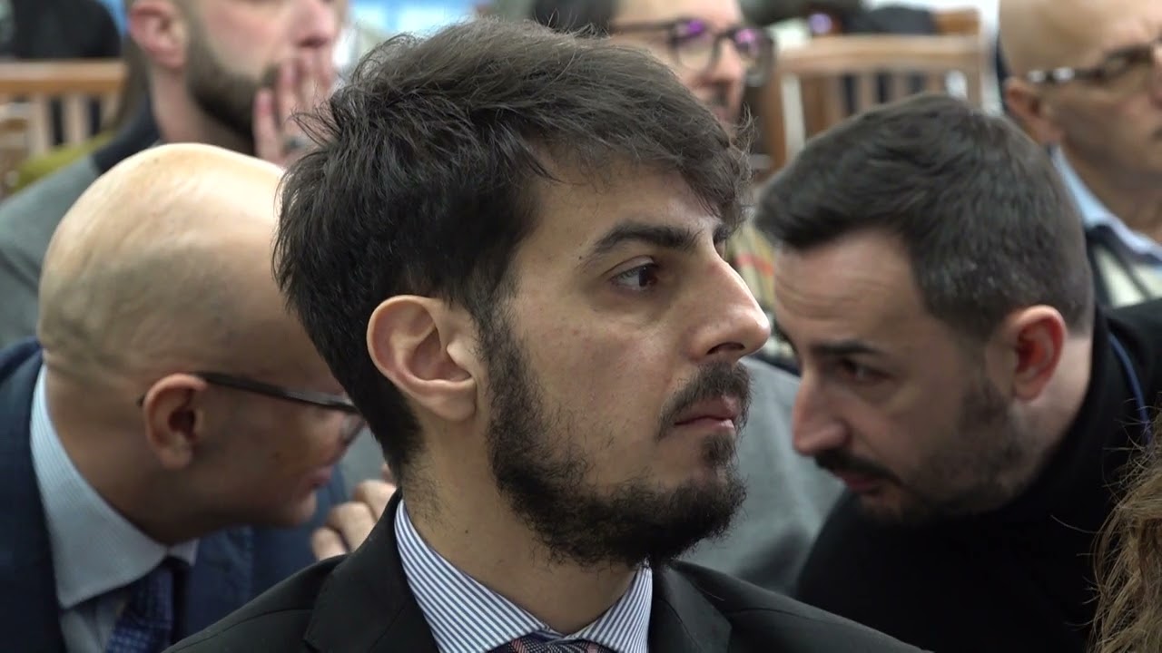 Privato: [ID: zrTBwivPfgY] Youtube Automatic