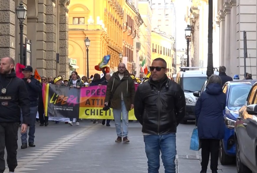 A Chieti centinaia di bambini in corteo per la legalità – 29/03/2026