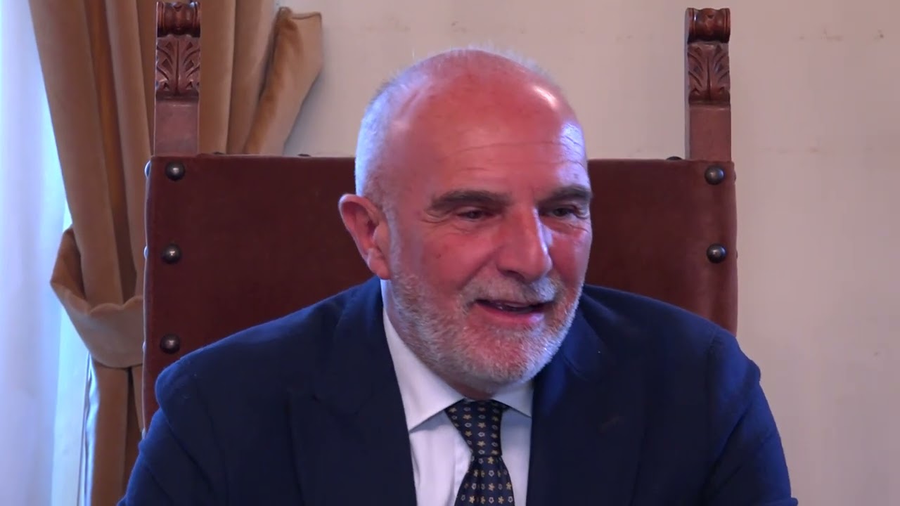 Privato: [ID: 3yuVFVAgmfU] Youtube Automatic