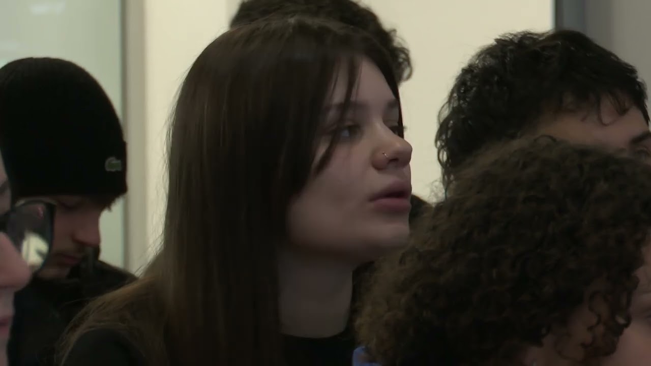 Privato: [ID: 5NZnD8q6exM] Youtube Automatic