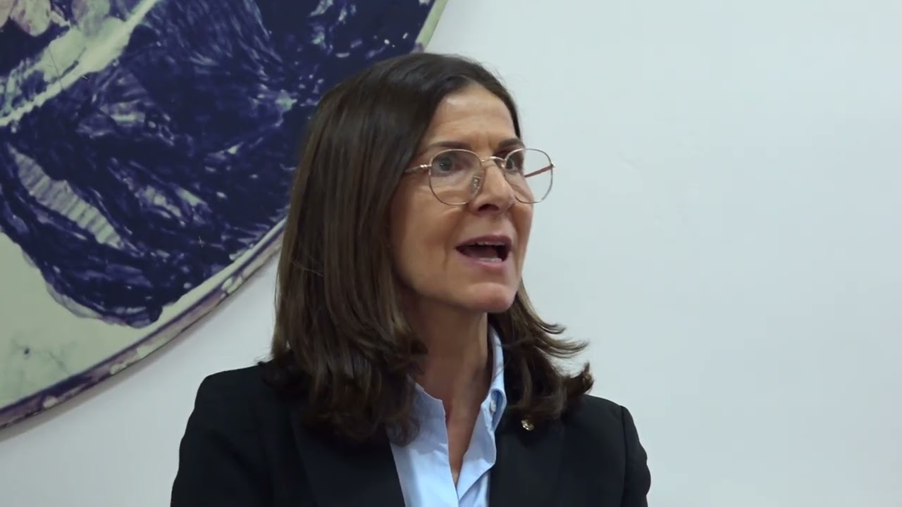 Privato: [ID: 9IJ9zZ6EIPw] Youtube Automatic