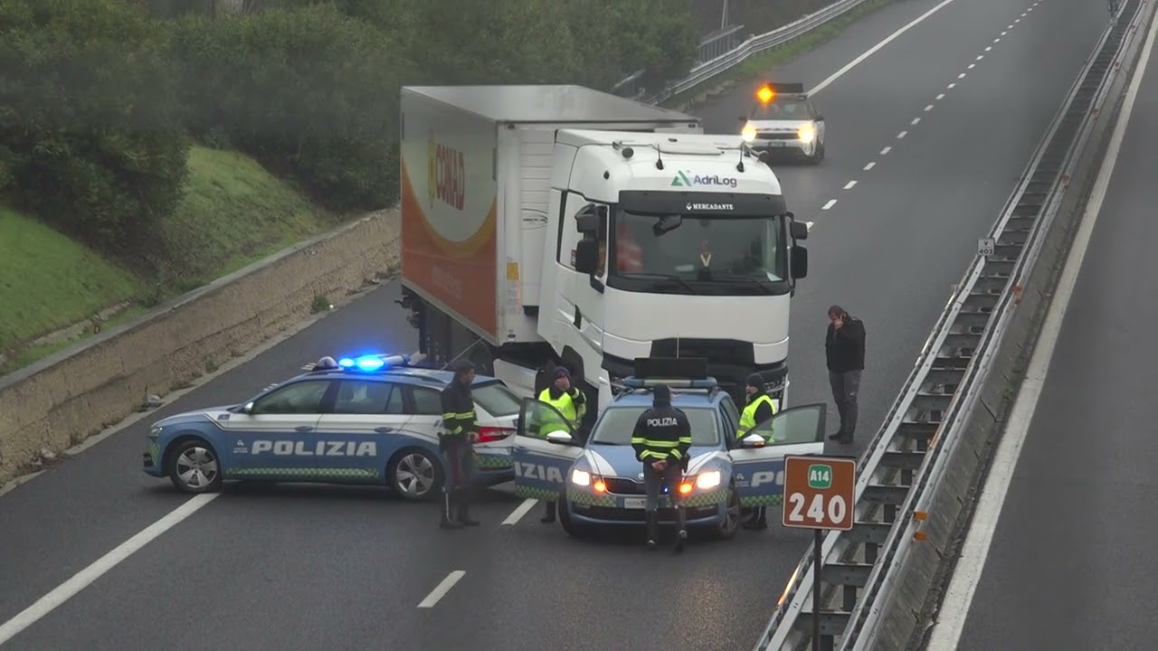 Privato: [ID: hwmAp7gsqGU] Youtube Automatic