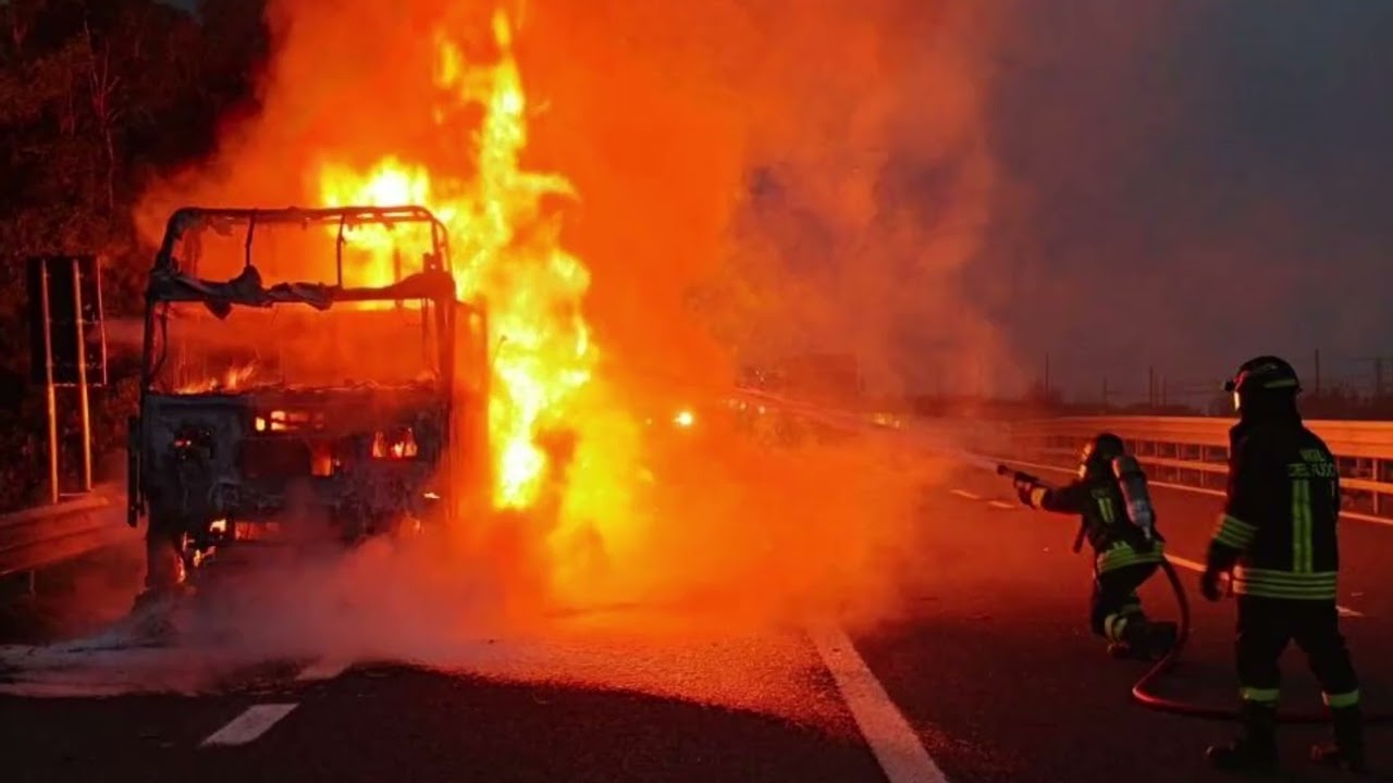 Privato: [ID: IUOyFYROaq4] Youtube Automatic