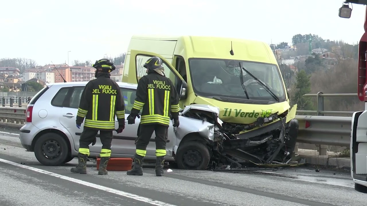 Privato: [ID: j3MusI4MGzo] Youtube Automatic