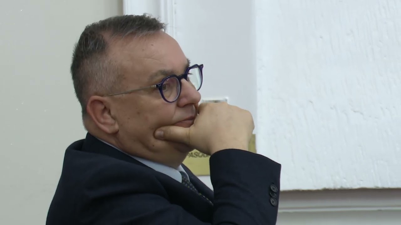 Privato: [ID: kbEj3x1iwkc] Youtube Automatic