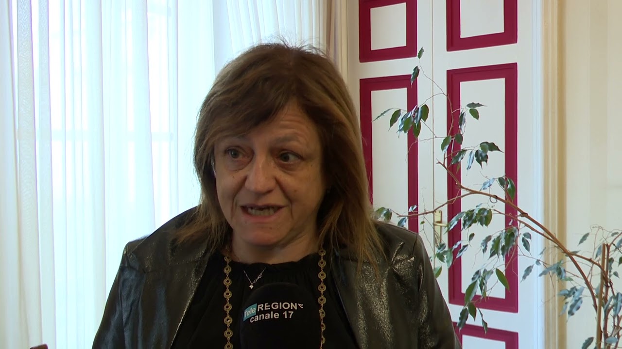 Privato: [ID: KxRuvzXC7iI] Youtube Automatic