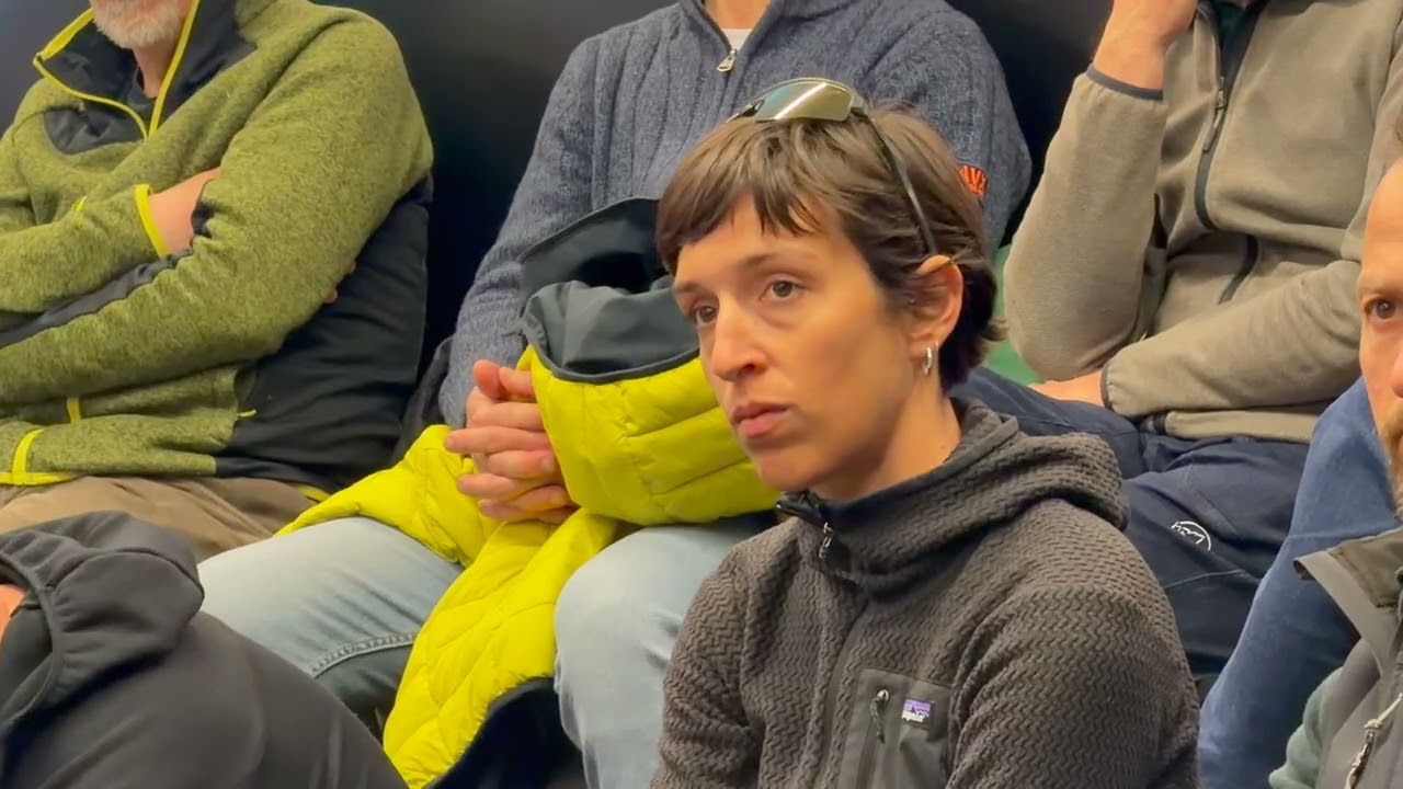 Privato: [ID: XfOOsQpZc3U] Youtube Automatic