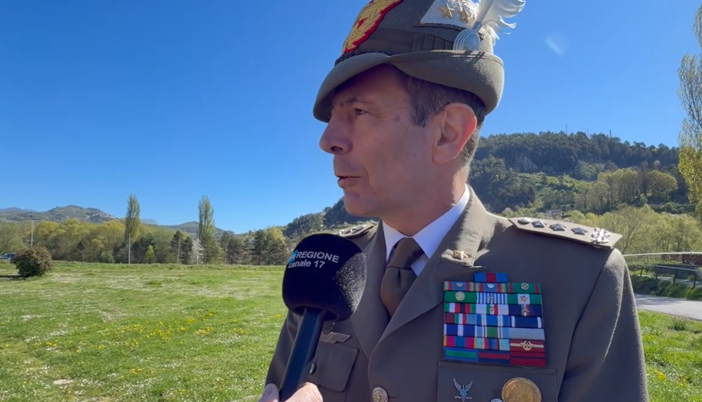 Castel di Sangro, inaugurata piazza Plebiscito alla presenza del generale Federici – 24/04/2026