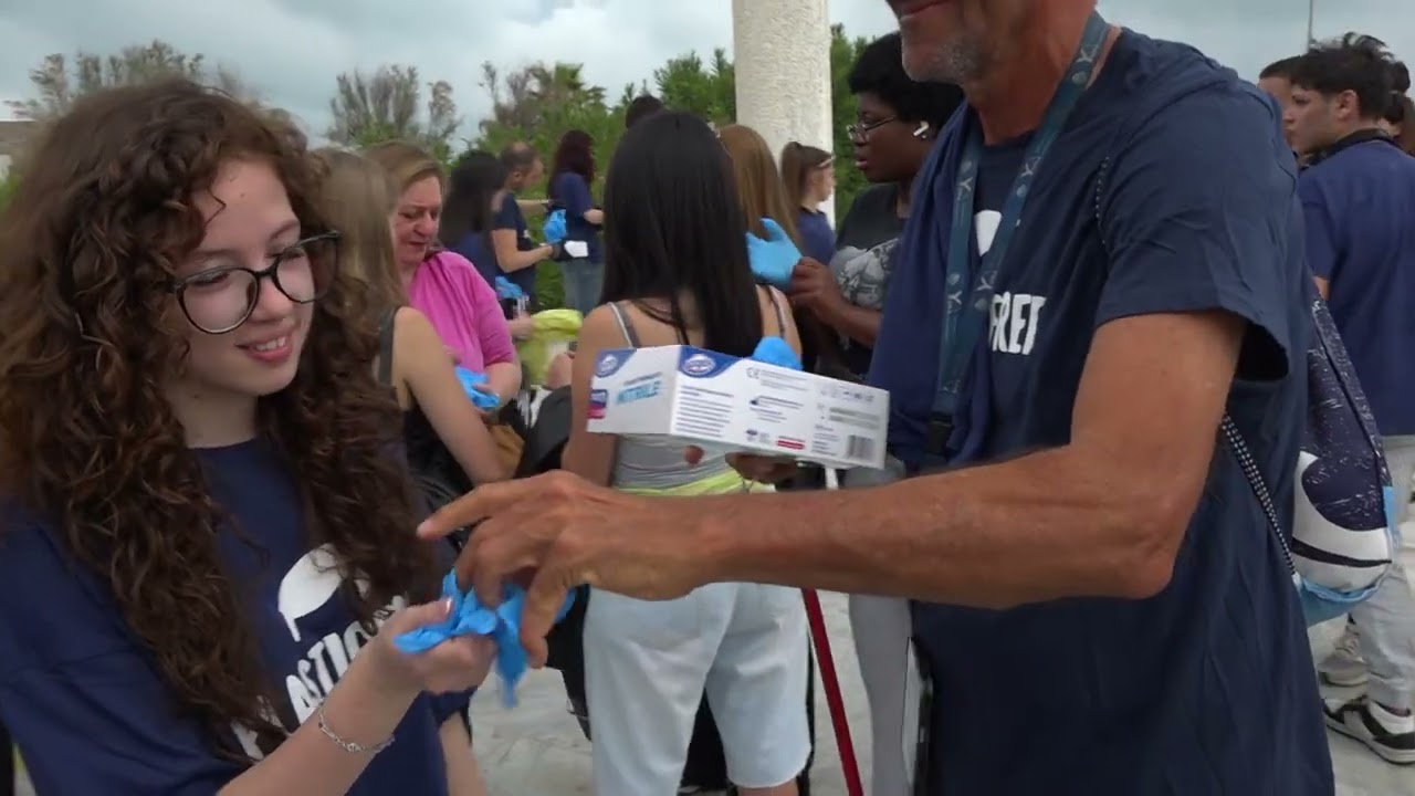 Privato: [ID: 2-Uf4zmImDM] Youtube Automatic