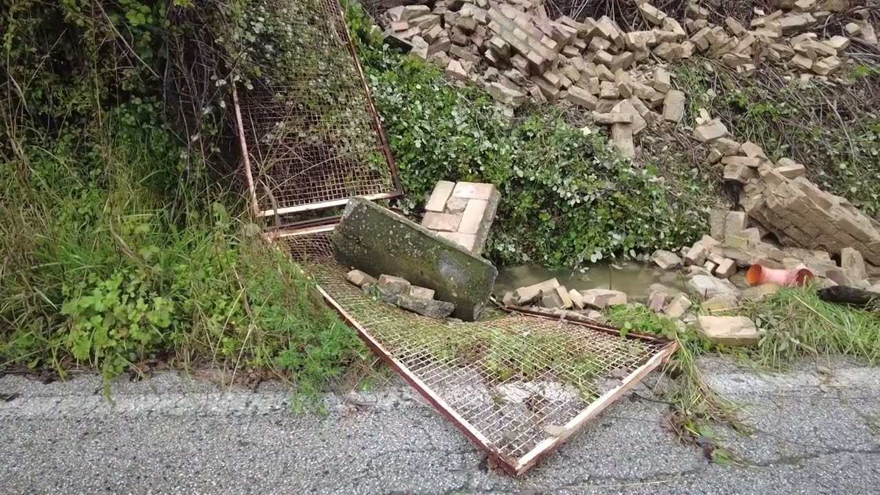 Privato: [ID: 4Uhu6NHGd8Q] Youtube Automatic