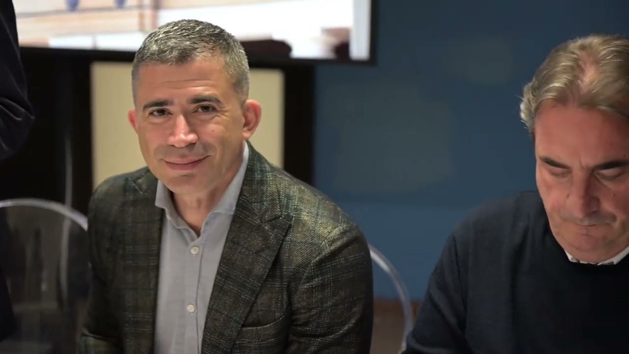 Privato: [ID: 5oMIgMG1XBA] Youtube Automatic