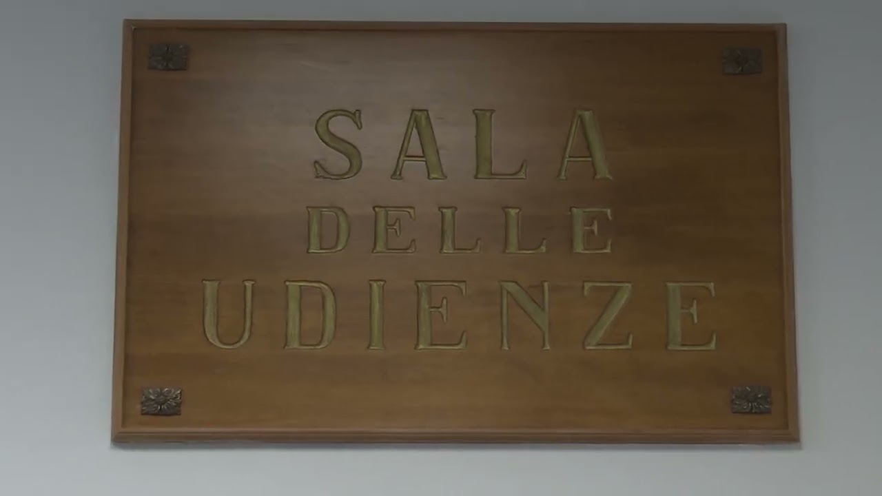 Privato: [ID: Cf0ppMqdB9s] Youtube Automatic