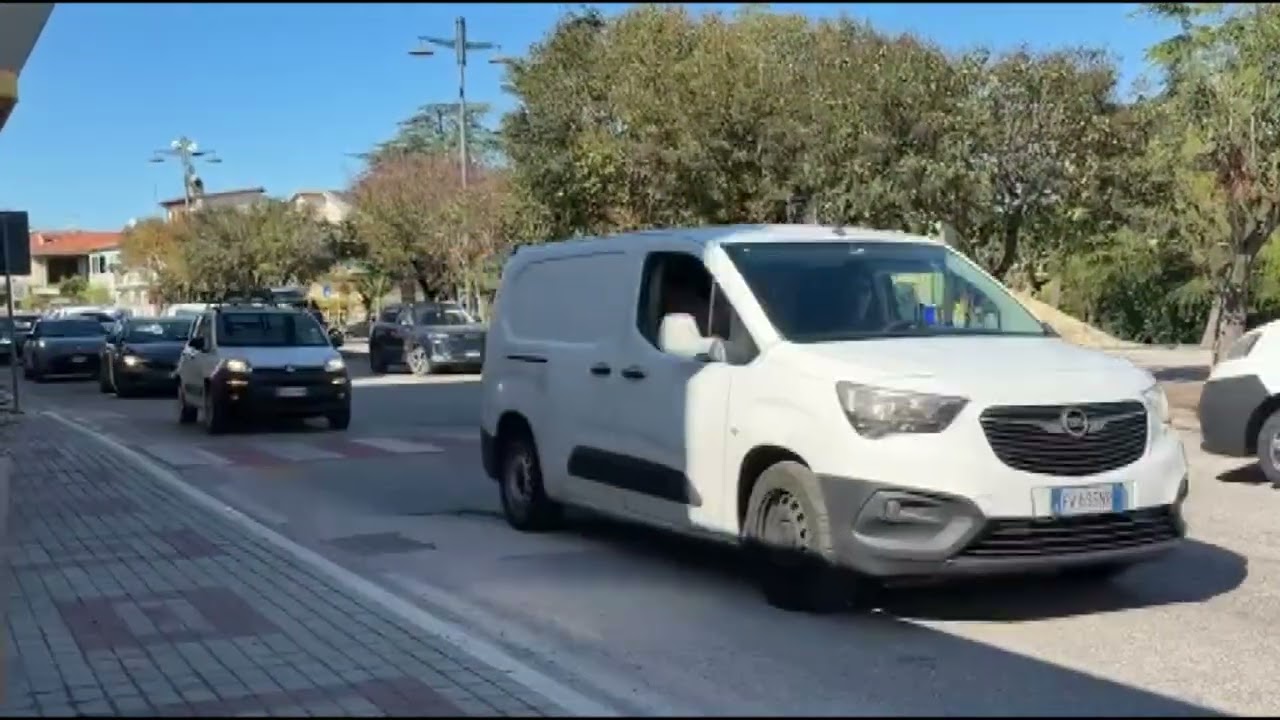 Privato: [ID: DzMFMgah9XY] Youtube Automatic