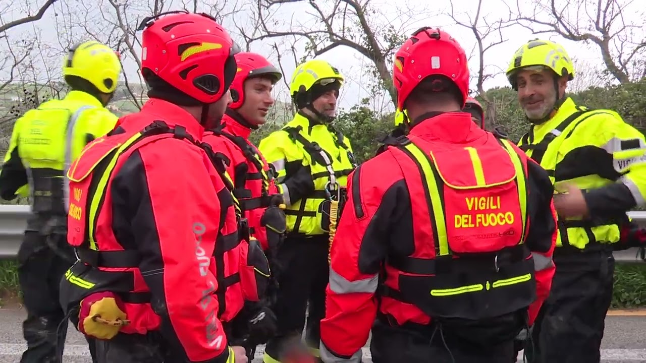 Vanessa, moglie del 53enne disperso dopo crollo sul Trigno: “Non fermate ricerche” – 18/04/2026