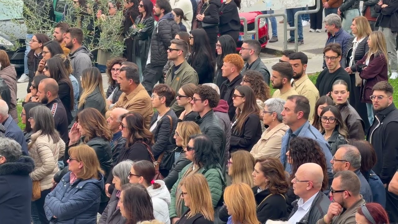 Ad Isernia l’ultimo saluto al giovane Domenico Angelone – 13/04/2026