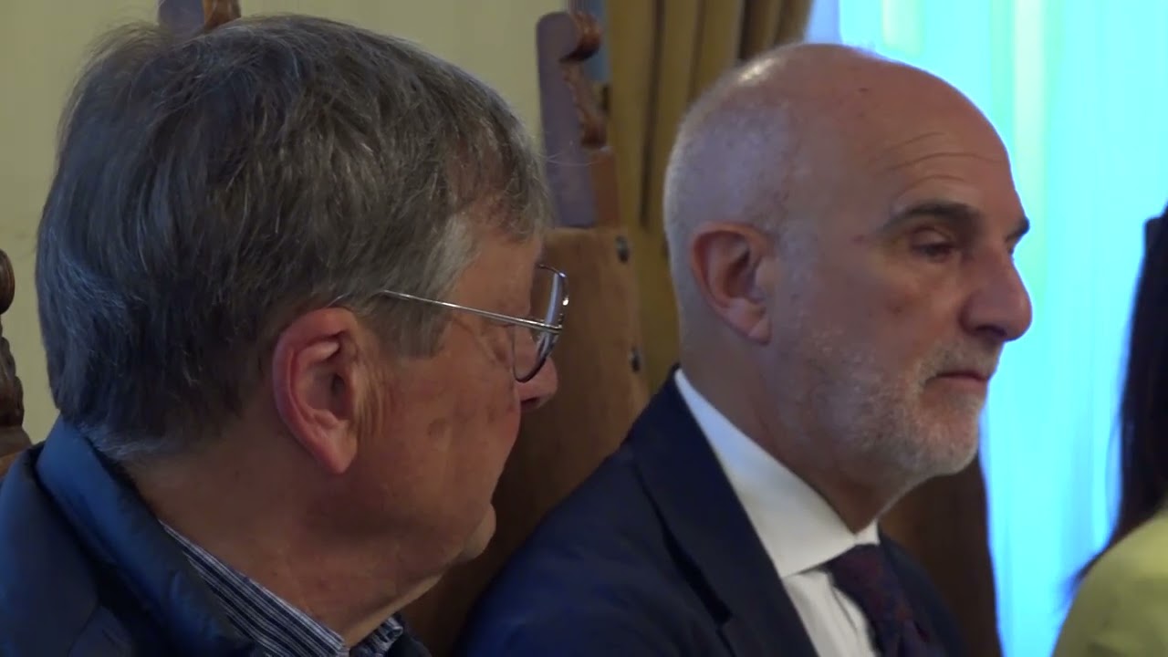 Privato: [ID: OZ4YFQ8Gmwg] Youtube Automatic