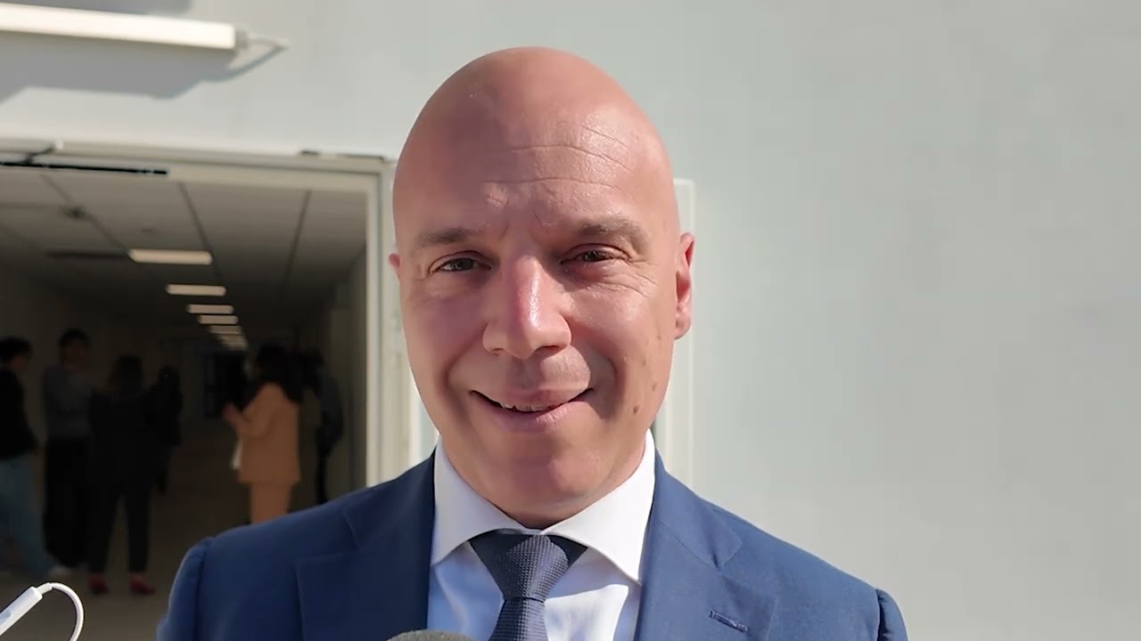 Privato: [ID: v81JSJnCUFk] Youtube Automatic