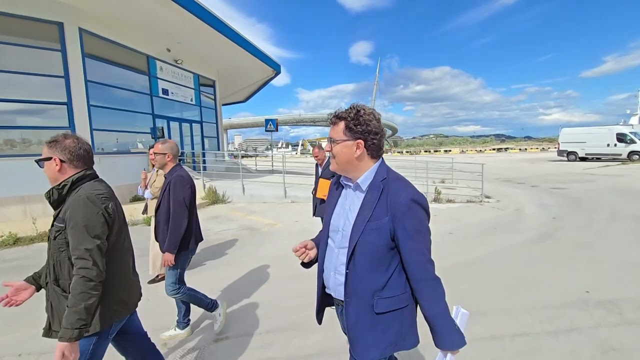 Pescara, spostamento del mercato ittico: mancano parcheggio e celle frigorifere – 15/05/2026