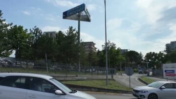 Privato: [ID: 9P-x2aLdYYk] Youtube Automatic