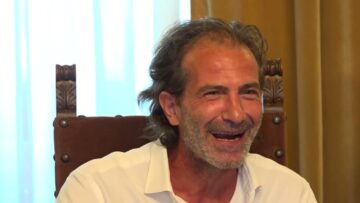 Privato: [ID: 2eIIsgU9U6I] Youtube Automatic