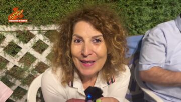 Privato: [ID: 8mM3zFvT11M] Youtube Automatic